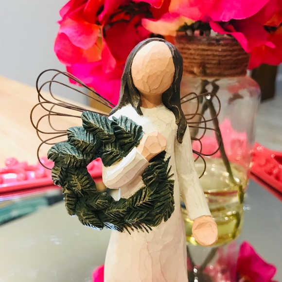 SOLD🆕Willow Tree "Angel of Winter" Figurine - Picture 2 of 5